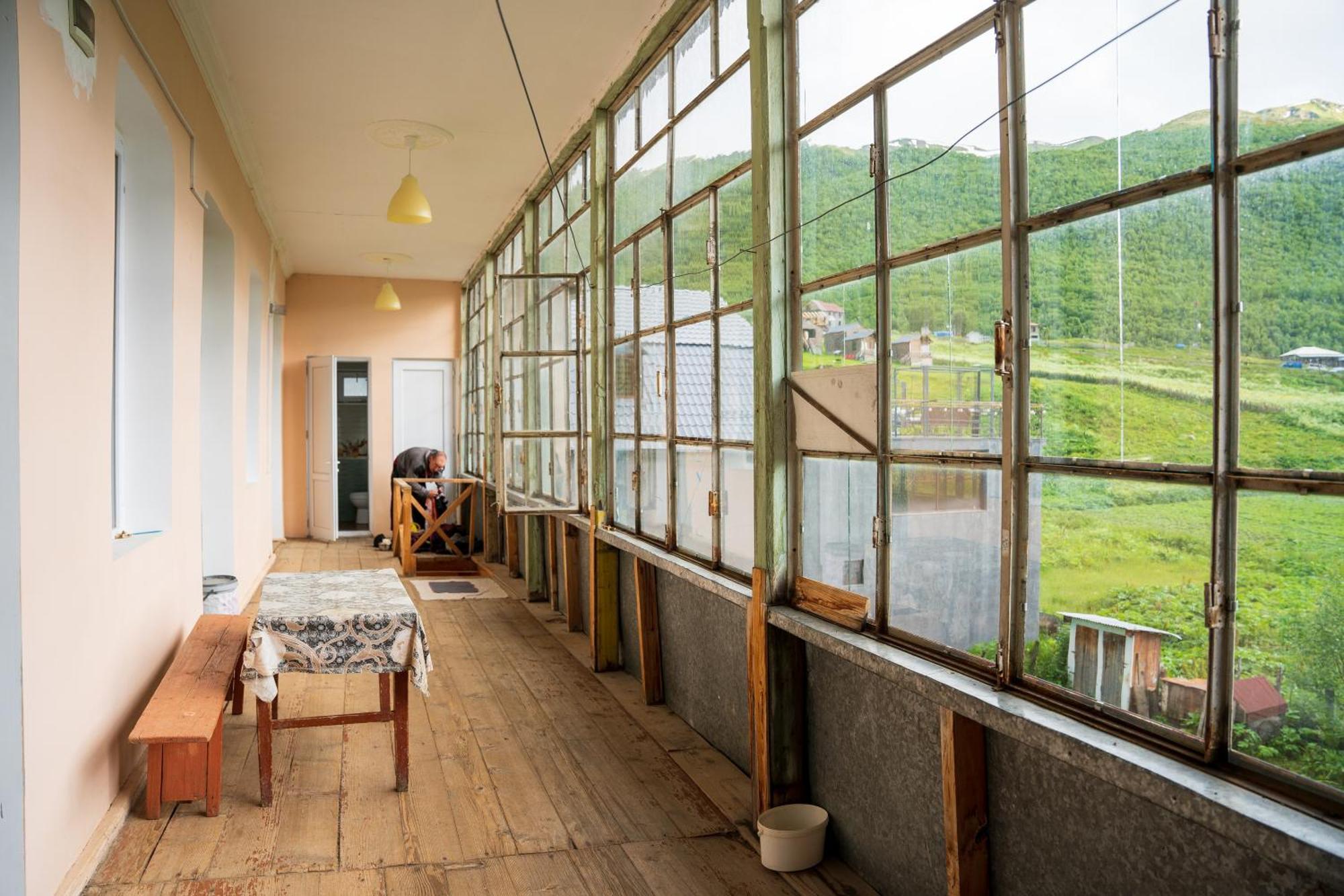 Guesthouse Svani Ushguli Eksteriør billede