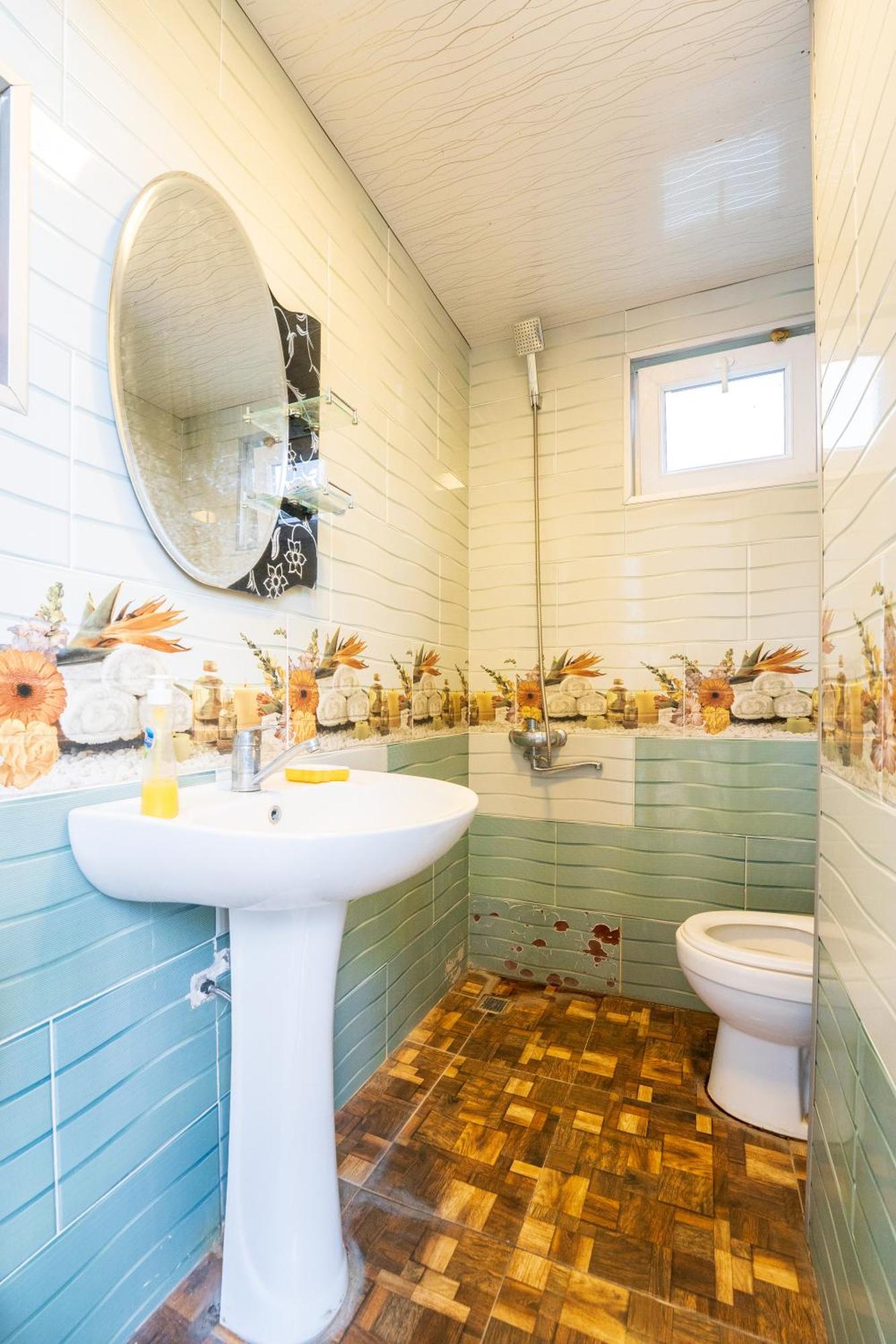 Guesthouse Svani Ushguli Eksteriør billede